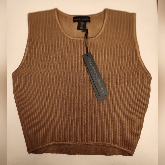 House of Harlow 1960 Tops - House of Harlow 1960 Crewneck Ribbed Knit Crop Top